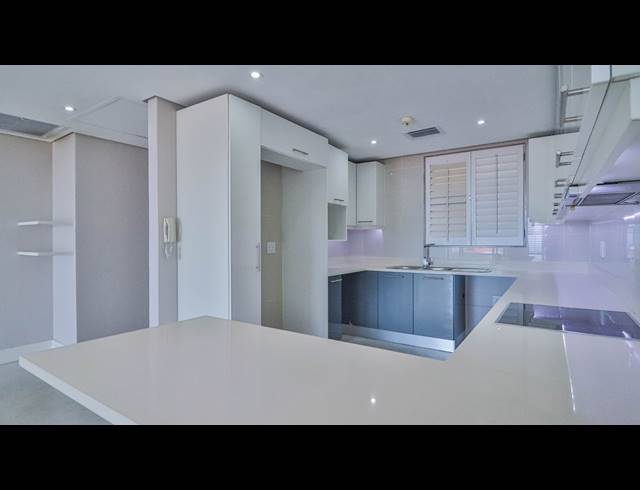 2 BEDROOM APARTMENT FOR SALE IN UMHLANGA RIDGE